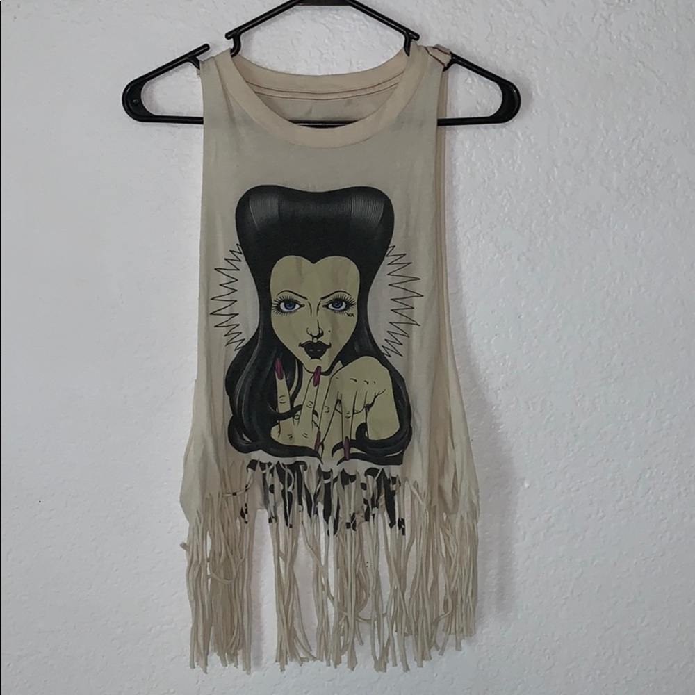 Rvca cut up shirt! Very cute